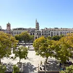 -Malagasunapts-Merced Square Picasso Dream