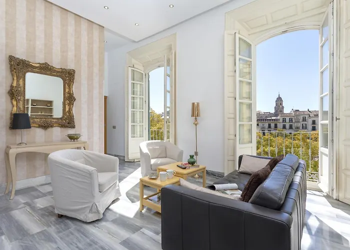 -Malagasunapts-Merced Square Picasso Dream