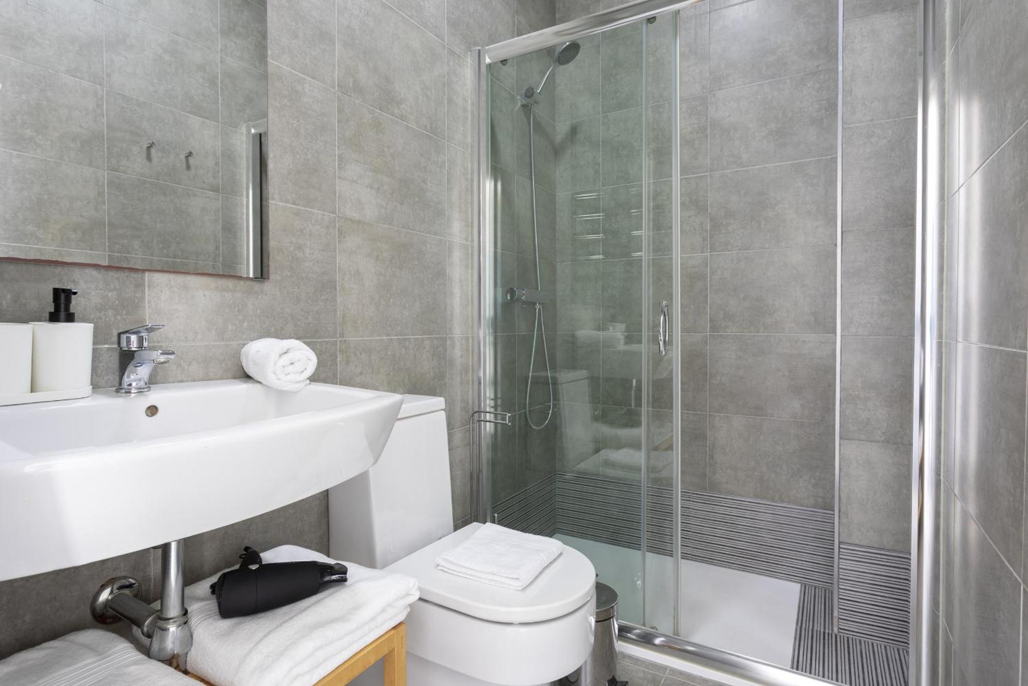 -malagasunapts-merced Square Picasso Dream Apartamento *
