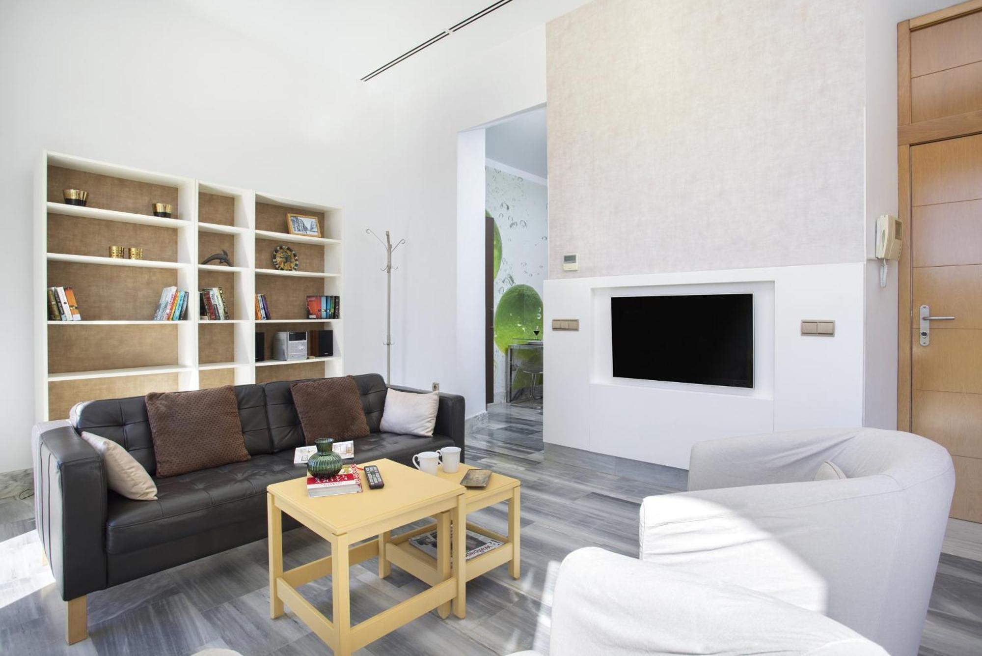 Apartamento -malagasunapts-merced Square Picasso Dream
