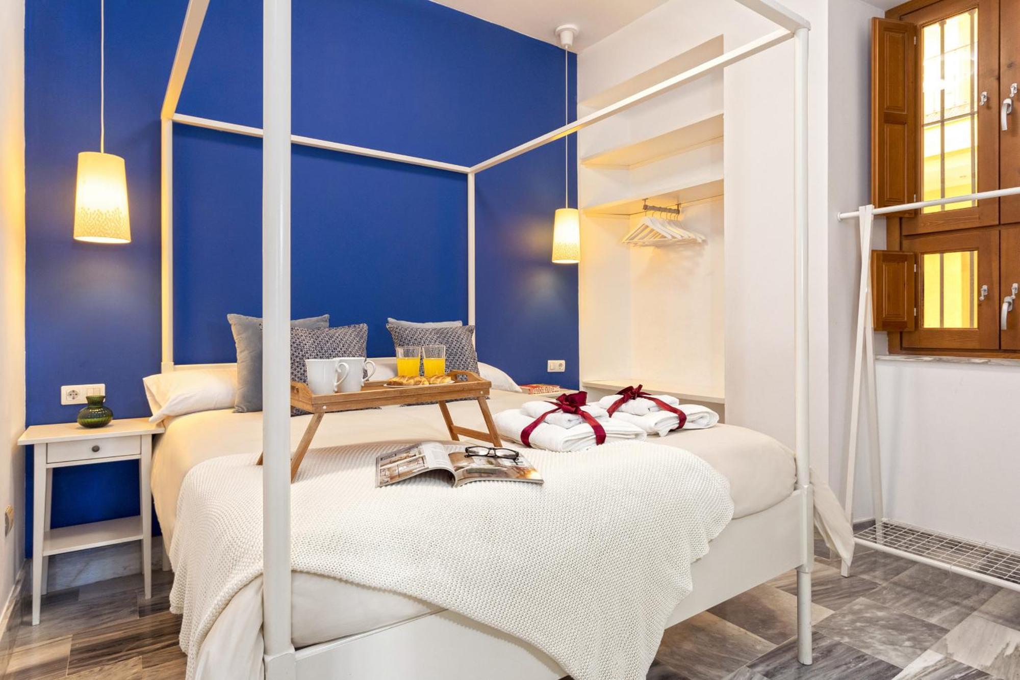 -malagasunapts-merced Square Picasso Dream